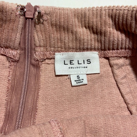 LE LIS Collection Rose Corduroy Skort Size Small - Picture 5 of 10